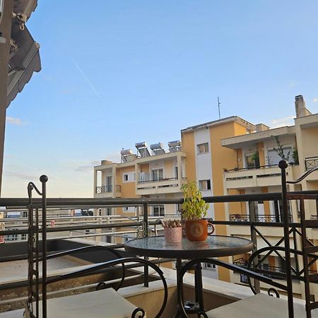 Apartamento La Vie Est Belle Kavala Exterior foto