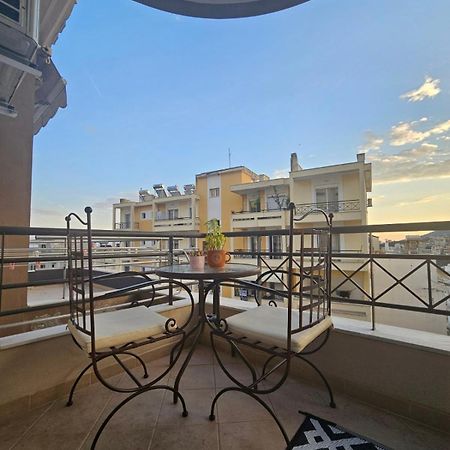 Apartamento La Vie Est Belle Kavala Exterior foto